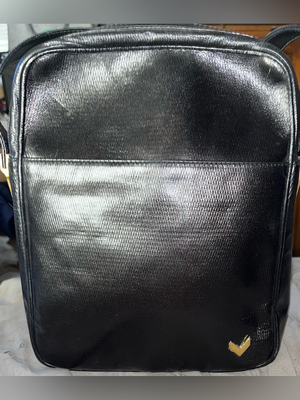 Mario Valentino EUC Black Leather Messenger Bag with Adjustable Strap
